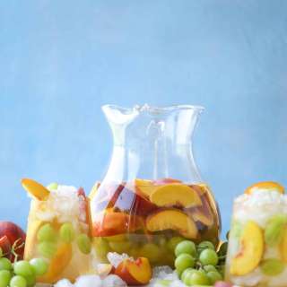Pinot Peach Sangria