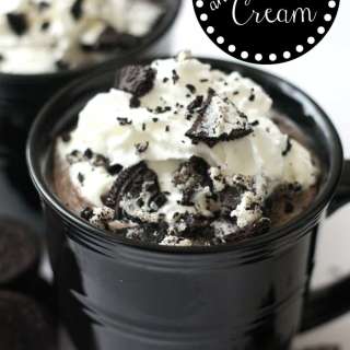 Cookies and Cream Hot Chocolate