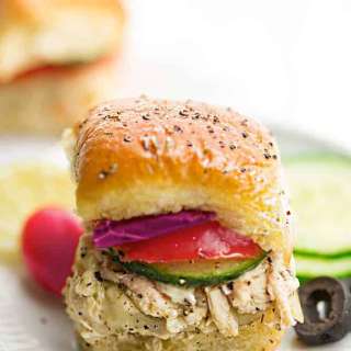 Greek Chicken Sliders