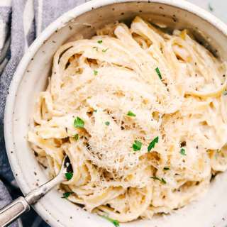 Asiago Garlic Alfredo Pasta