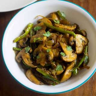 Mushroom Fry (Goan Style Recipe)
