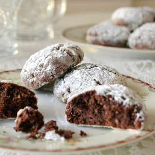 Bourbon Pecan Crackle Cookies
