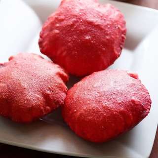 Beetroot Poori