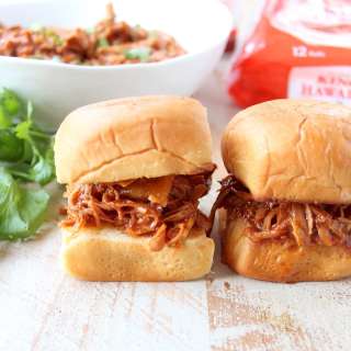 Slow Cooker Hawaiian Chicken Sliders
