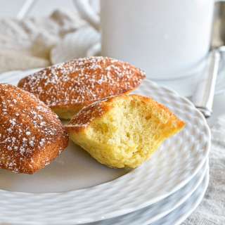 Lemon Madeleines