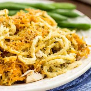 Cheesy Cheddar Chicken Spaghetti Casserole
