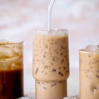 Peanut Butter Iced Lattes