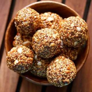 Til Ke Laddu | Sesame Laddu