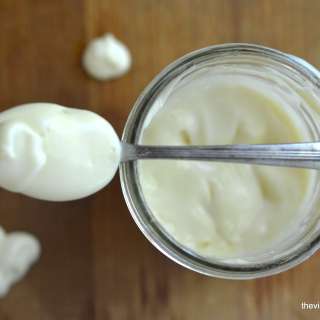 Homemade Mayonnaise in 30 seconds