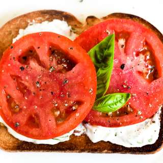Tomato Toast with Basil Mayonnaise