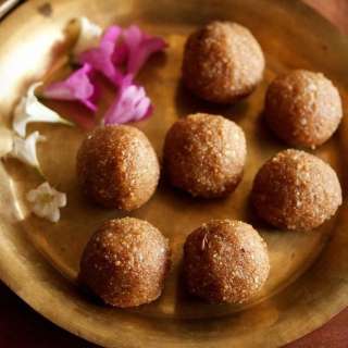 Aval Laddu | Poha Laddu