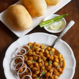 Chole Bhature | Chana Bhatura