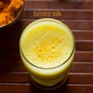 Turmeric Milk | Golden Milk (Haldi Doodh)