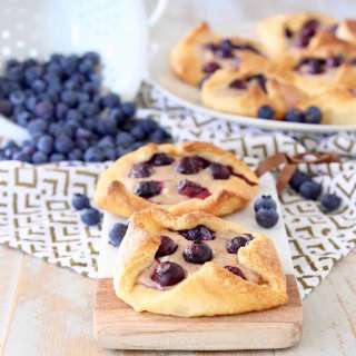 Blueberry Pastry