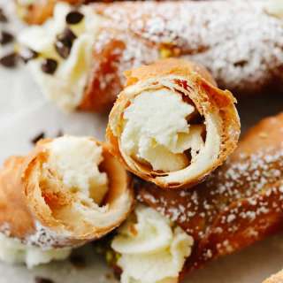 Cannolis