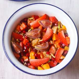 Fruit Salad Recipe (Simple, Easy & Healthy)