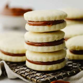 Soft and Delicious Alfajores Cookies