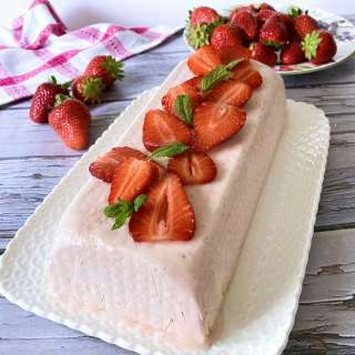 Strawberry Semifreddo all'Italiana