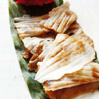 Patoli Recipe | Patoleo (Steamed Rice Rolls)