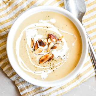 Parsnip Soup with Garlic and Blue Cheese