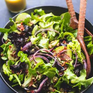 Best Simple Tossed Green Salad