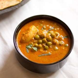 Pattani Kurma | Green Peas Kurma