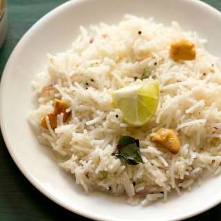 Shavige Uppittu Recipe (Rice Vermicelli Upma)