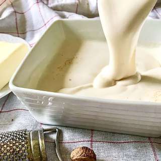 Béchamel Sauce (Besciamella) - A Classic Italian White Sauce