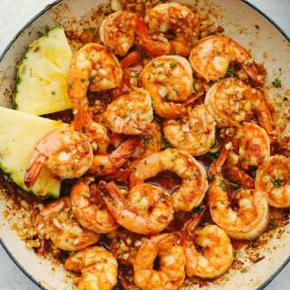 Hawaiian-Style Garlic Shrimp