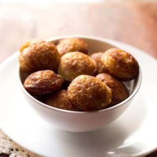 Sweet Paniyaram (With Jaggery)