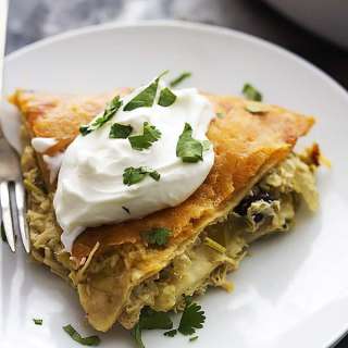 5 Ingredient Chicken Verde Tortilla Pie