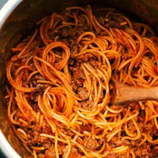 10 Minute Instant Pot Spaghetti