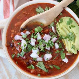 Easy Slow Cooker Vegan Chili