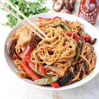 Chicken Lo Mein
