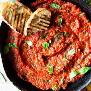 Authentic Italian Tomato Sauce