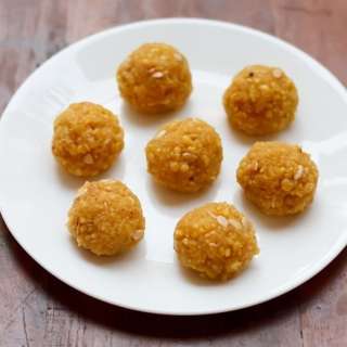 Motichur Laddu Recipe (Motichoor Ladoo)