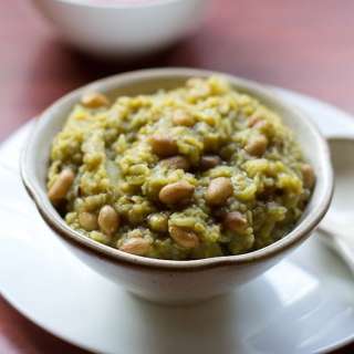 Palak Khichdi Recipe (Spinach Khichdi)