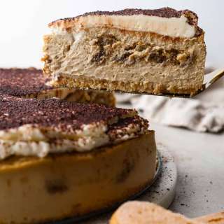 Tiramisu Cheesecake