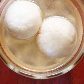 Rasgulla Recipe (Soft & Spongy)