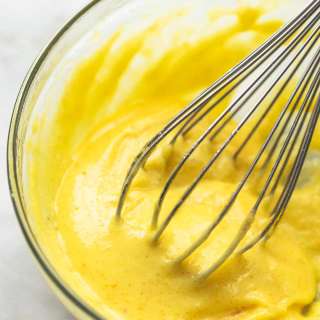 Easy Garlic Aioli