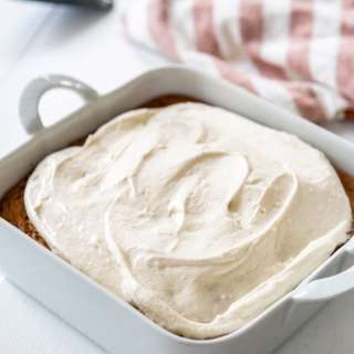 VEGAN SPICE CAKE WITH CREAM CHEESE FROSTING