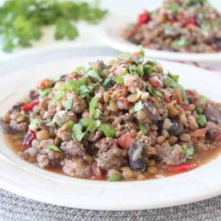 One Pot Mediterranean Sausage and Lentils
