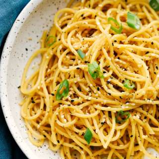 Easy Garlic Sesame Noodles