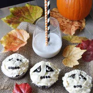 Vegan Chocolate Mummy Cupcakes