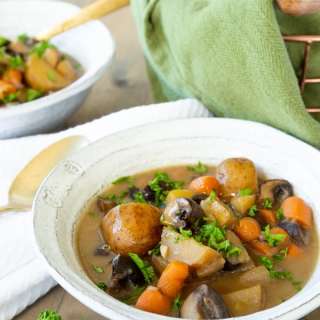 VEGAN BEEF (IRISH) STEW