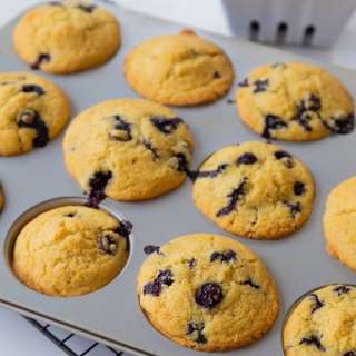 Easy Vegan Lemon Blueberry Muffins