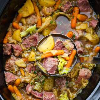 Slow Cooker Corned Beef and Cabbage Stew