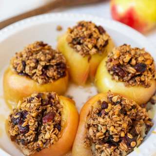 SUGAR-FREE STUFFED BAKED APPLES