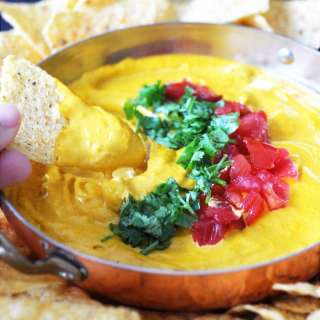 Zero Cholesterol Vegan Queso Fundido
