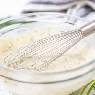 Easy Vegan Tartar Sauce